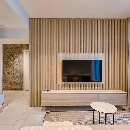 The Official Mercury Elegant Retreat Apartament